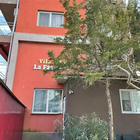 ホームステイ La Famiglia エフォリエ・ノルド