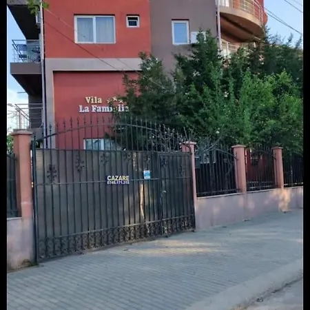La Famiglia *